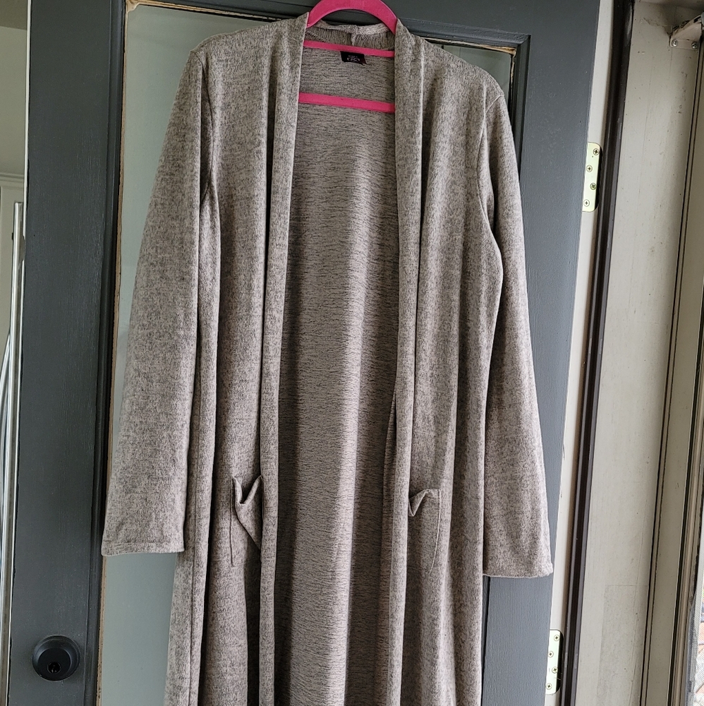 Agnes & Dora Taupe/Greige Duster